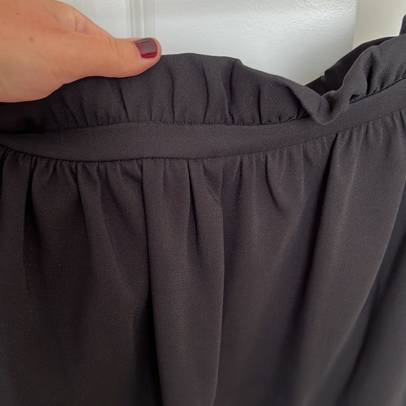 Versace skirt, worn once (too big for me). - Picture 2 of 11